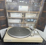 Pioneer PL-560 Turntable. Fixed Price $524.99.