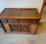 1970S Magnavox Stereo Console Radio Record Player. Pick Up Only!. Fixed Price $200.00.