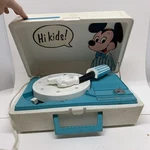 General Electric Mickey Mouse Suitcase Record Player Turntable Hi Kids! Rp 3122B. Fixed Price $39.99.
