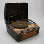 Repair Parts- Silvertone 8168 Portable Hand-crank Ac/dc Record Player Phonograph. Fixed Price $100.00.