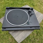 Vintage Jvc AL-A95 Auto-return Turntable Record Player No Dust Cover Working. Fixed Price $49.95.