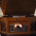 Emerson Record Extra Needle With Cd Player,am/fm Radio Brown Wood Finish. Fixed Price $38.60.