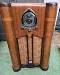 Zenith Art-deco Console Tube Radio 9S262 Fully Restored Working. Fixed Price $1200.00.